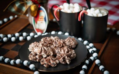 COCOA SURPRISE MERINGUES COOKIES