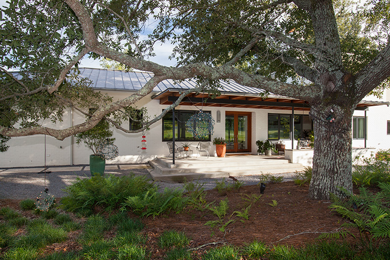 MISSISSIPPI MODERN