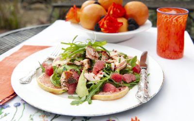 GRAPFRUIT, SALMON, AND AVOCADO SALAD
