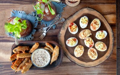 CRUDITÉS AND COCKTAILS