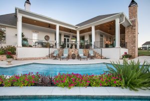 REUNION POOL_MISSISSIPPI MAGAZINE34